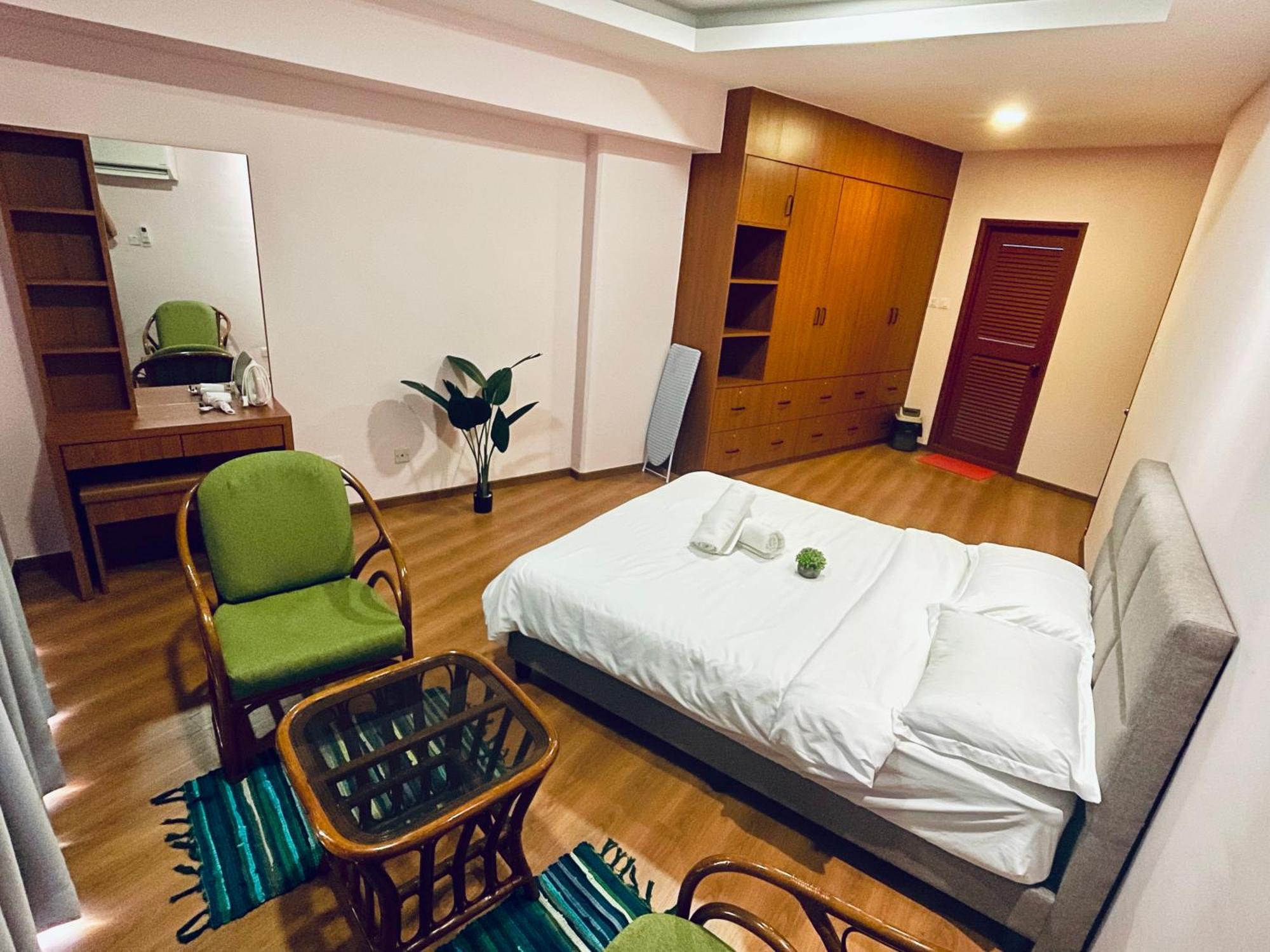 Kuching City Center Riverbank Suites With Marvelous River View ภายนอก รูปภาพ